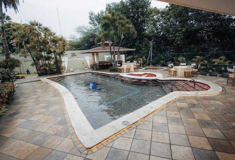 Luxva Hotel Boutique