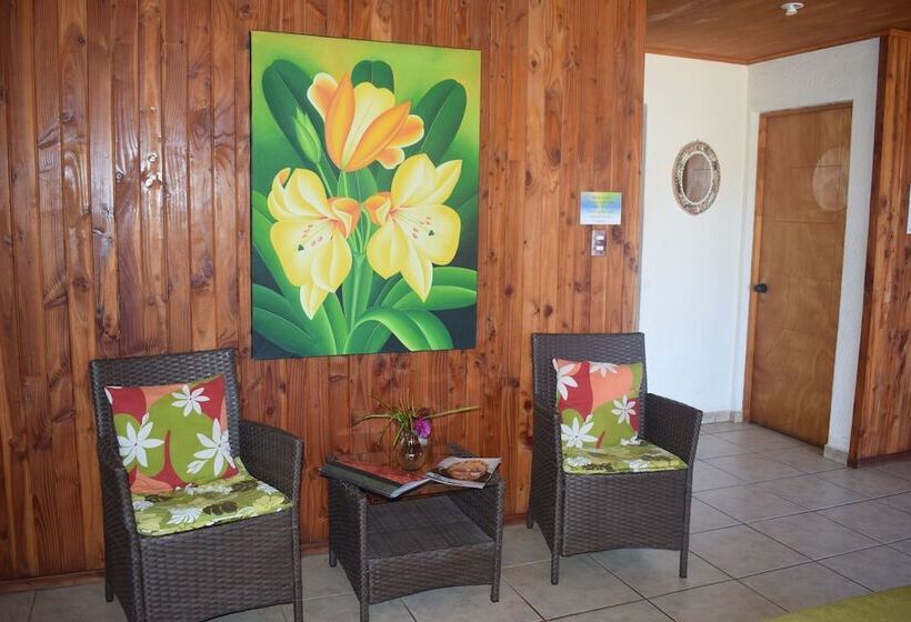 Marae Premium Cabins