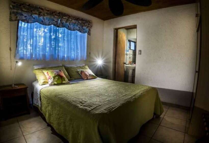 Marae Premium Cabins