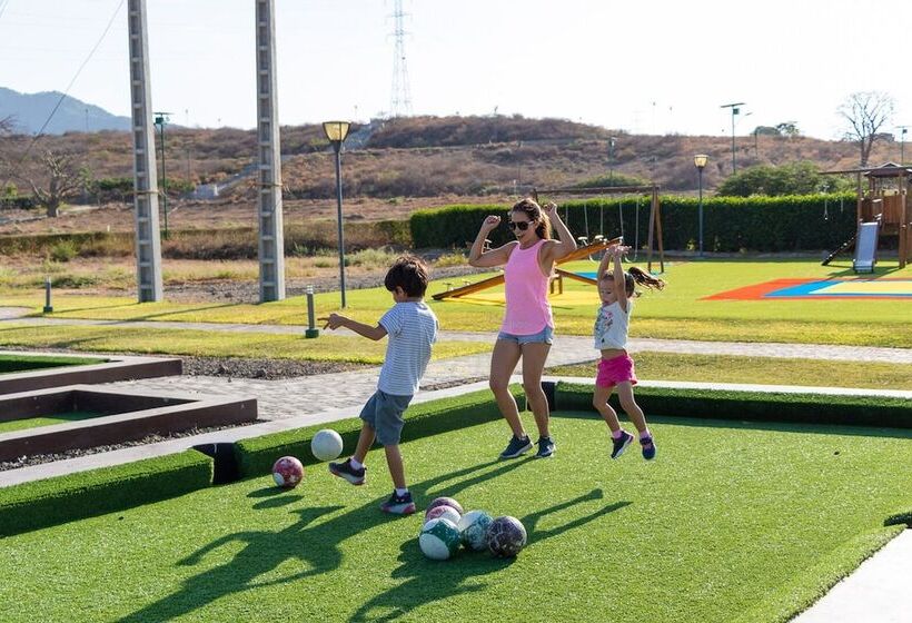 Montecristi Golf Resort & Villas