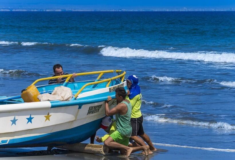 Montecristi Golf Resort & Villas