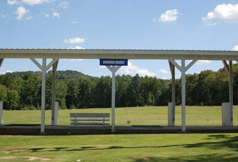 فندق على الطريق The Golf Inn At Qc Resort And Rv