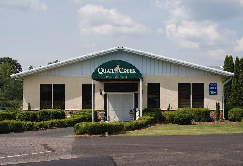 فندق على الطريق The Golf Inn At Qc Resort And Rv