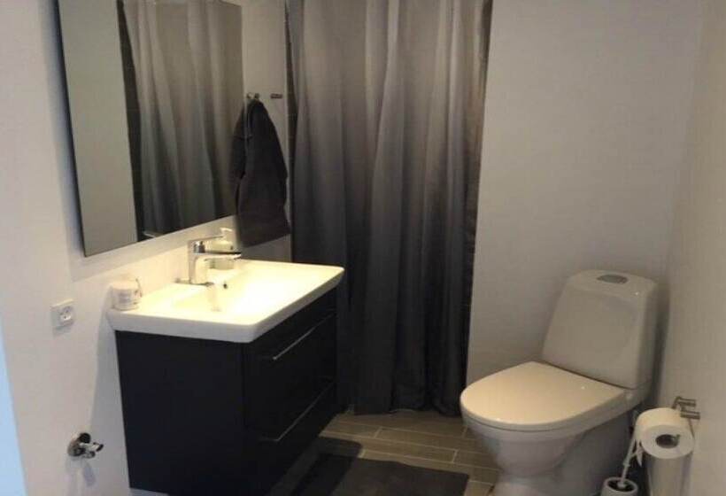 Ms Svend Nakskov B&b