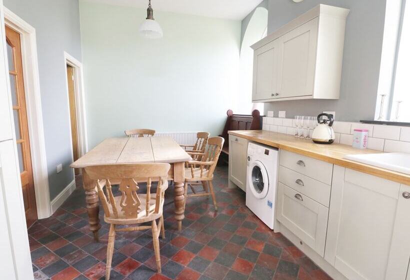 No 1 Church Cottages