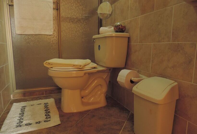 ユースホステル Oak Tree House