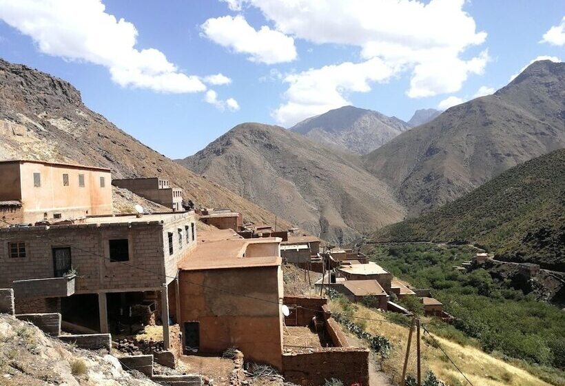 پانسیون Auberge Matat