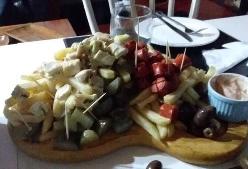 Hostal El Aromo Pensión A Empresas