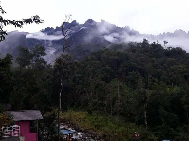 膳宿费 D La Sri Cottage   Asia Camp