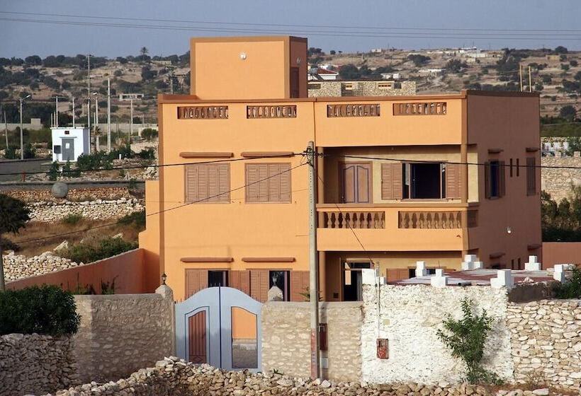 ペンション Dar Iziki