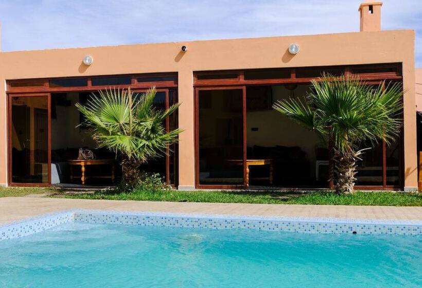 پانسیون Dar Iziki