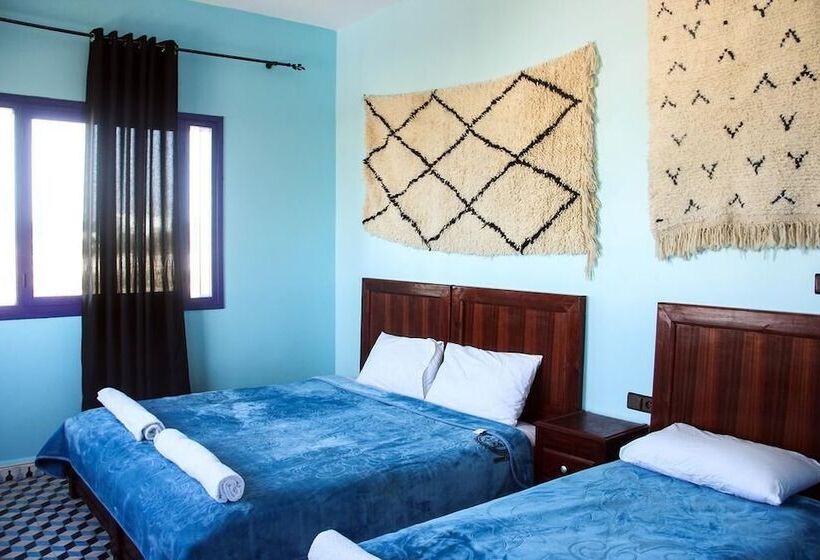 ペンション Dar Iziki