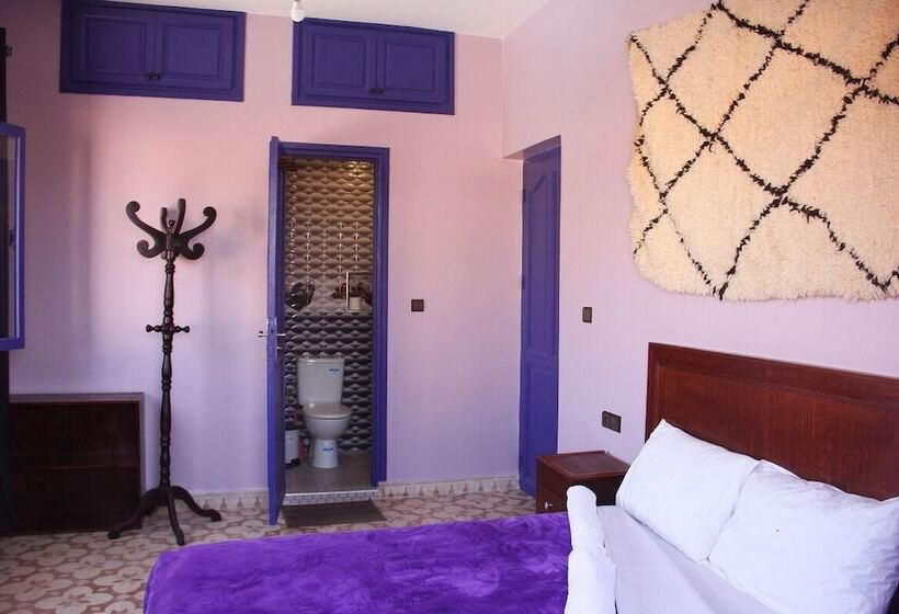 پانسیون Dar Iziki