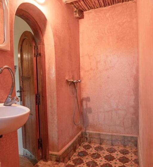 پانسیون Dar Iziki