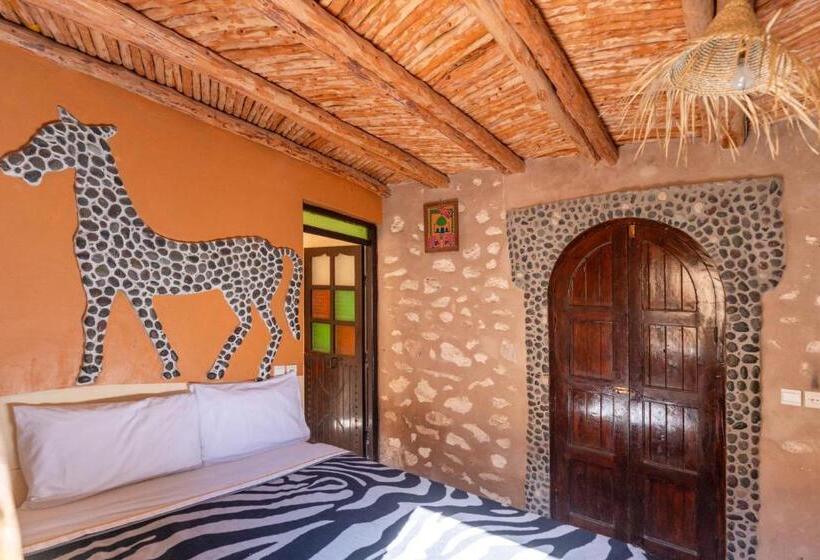 ペンション Dar Iziki