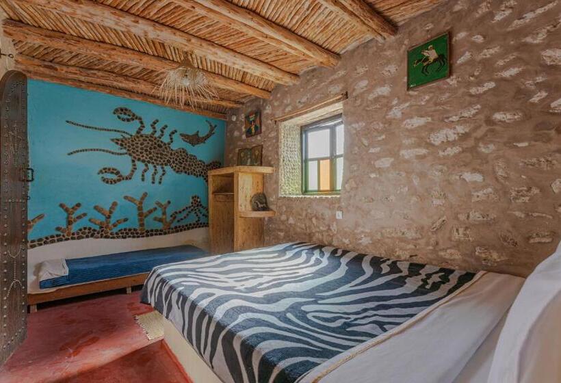 ペンション Dar Iziki