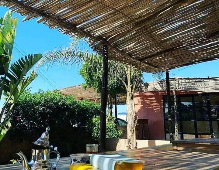 ペンション Dar Iziki