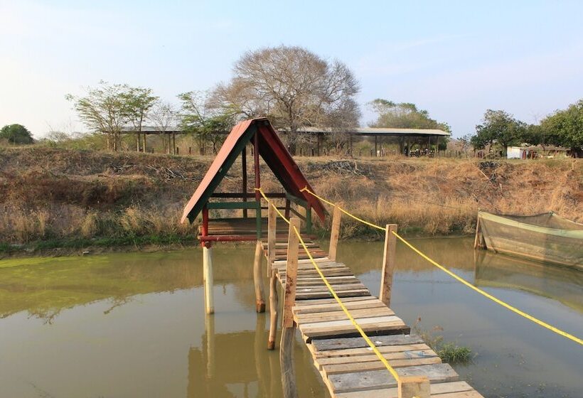 펜션 Ecogranja Akiez