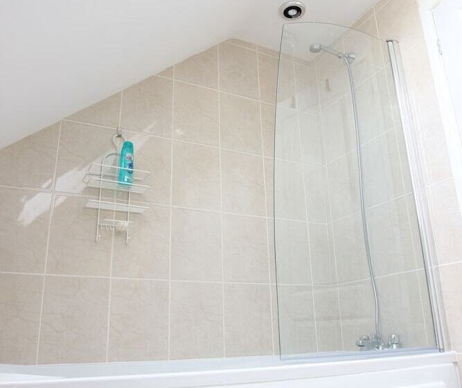 ペンション Elm Tree Farm Accommodation