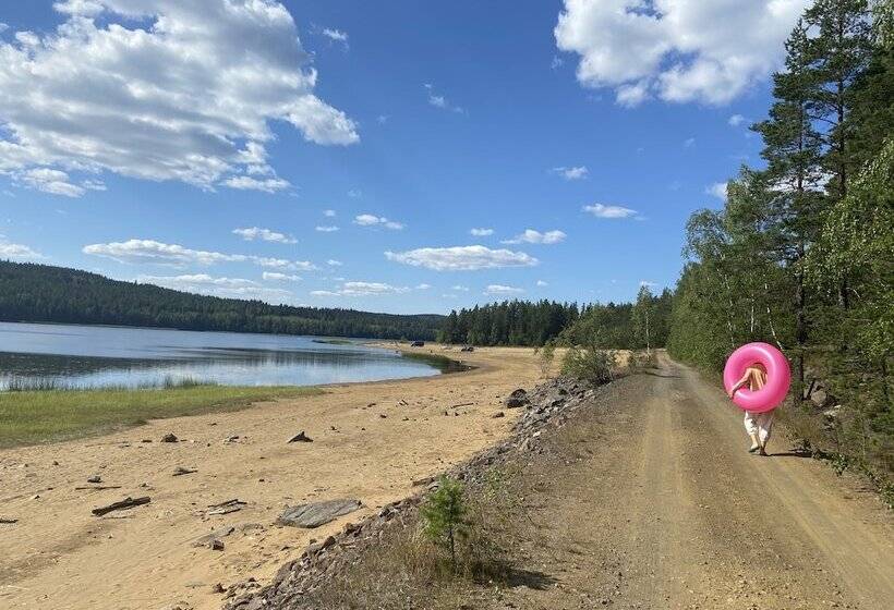 膳宿费 Garpgården