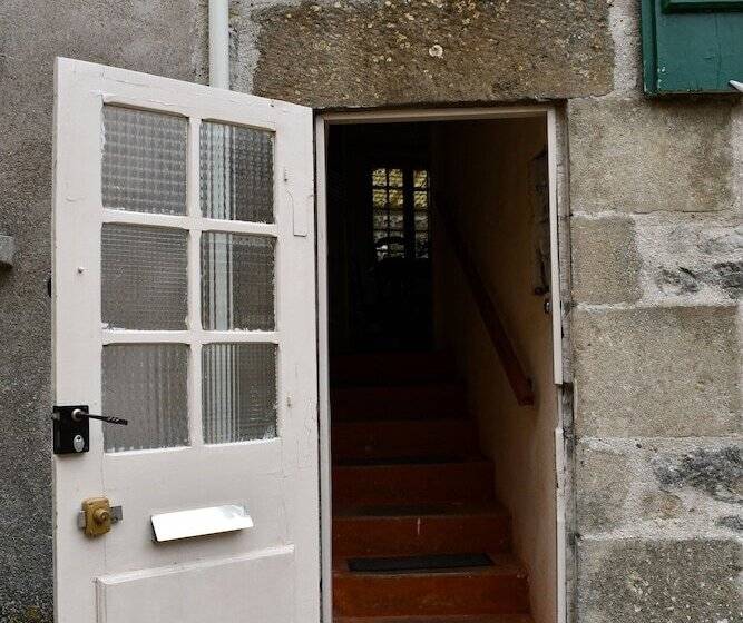 ペンション Gite De Vezelay