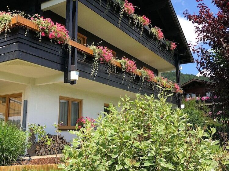 ペンション Gästehaus Wiesegg