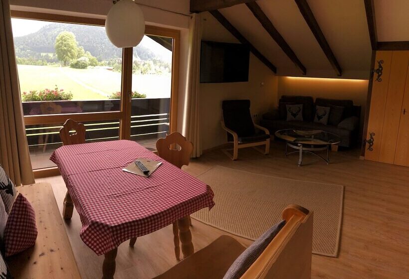 ペンション Gästehaus Wiesegg