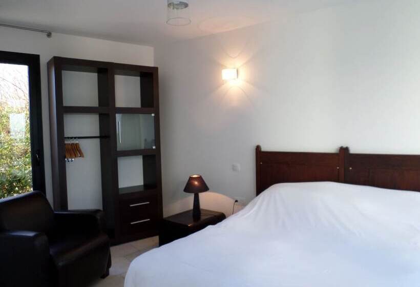 펜션 « Gîte « Arromanches »   « Bord De Mer » Pmr »