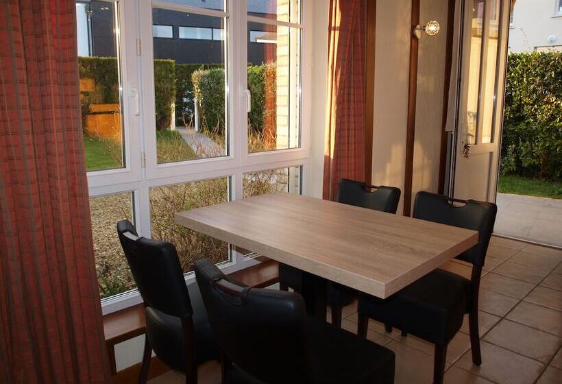 بنسيون Gîte Le Cottage