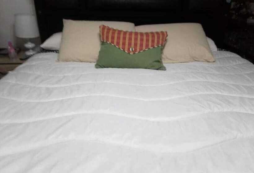 Hostal El Aromo Pensión A Empresas