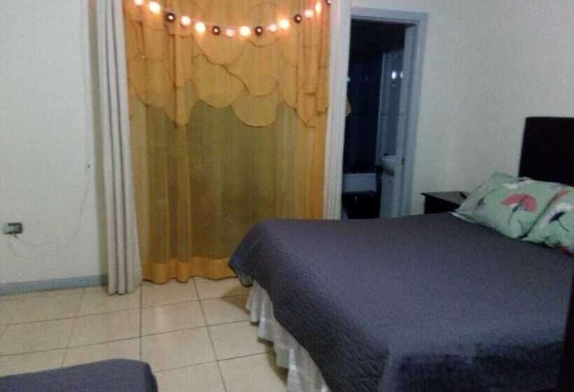 Hostal El Aromo Pensión A Empresas