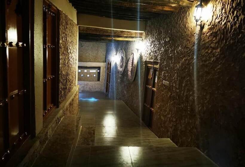 پانسیون Misfah Old House