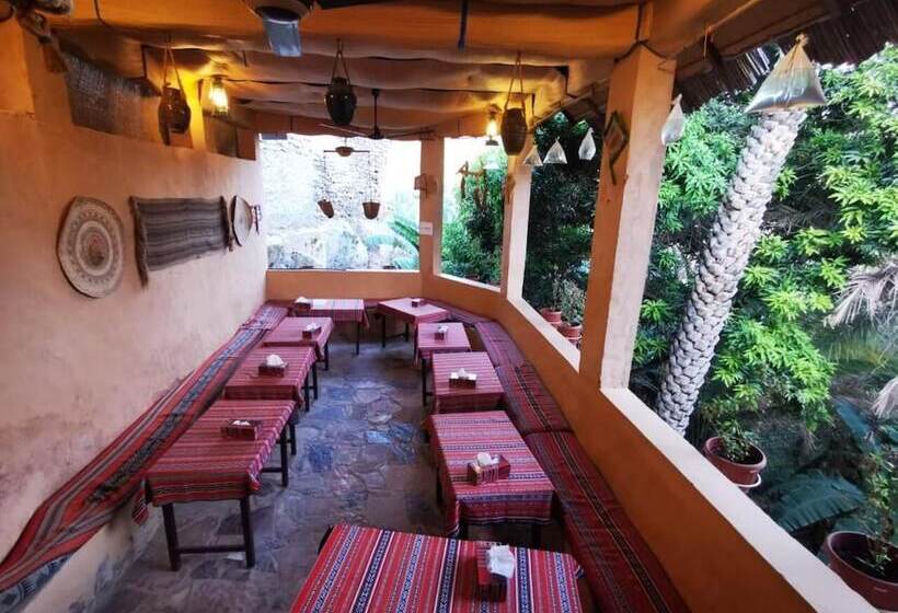 پانسیون Misfah Old House