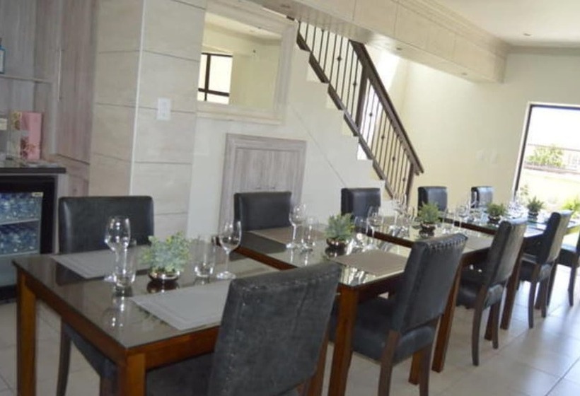 פנסיון Mohahlaula Boutique Guesthouse