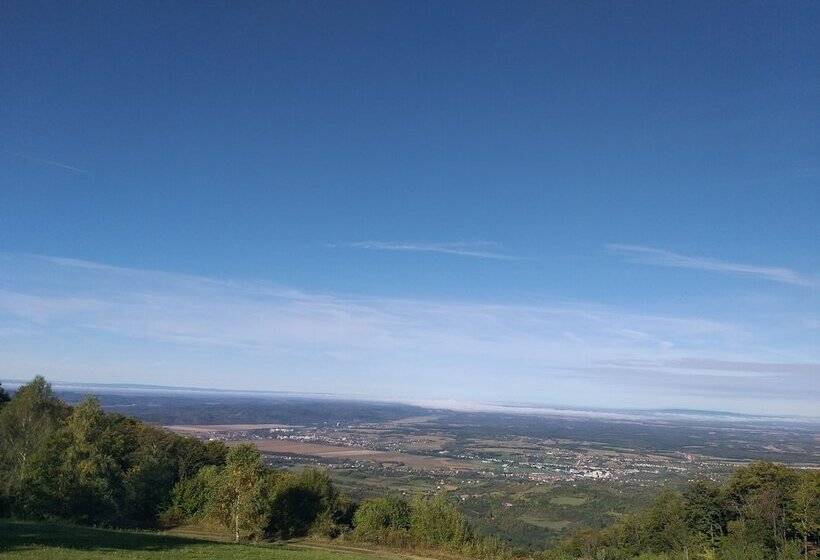 פנסיון Mountain Home Omanovac