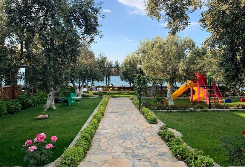 ペンション Rahmi Baba 1966