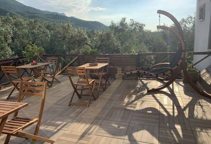 بنسيون Rahmi Baba 1966