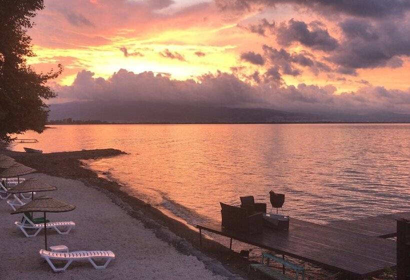 ペンション Rahmi Baba 1966