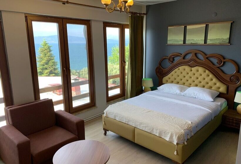 ペンション Rahmi Baba 1966