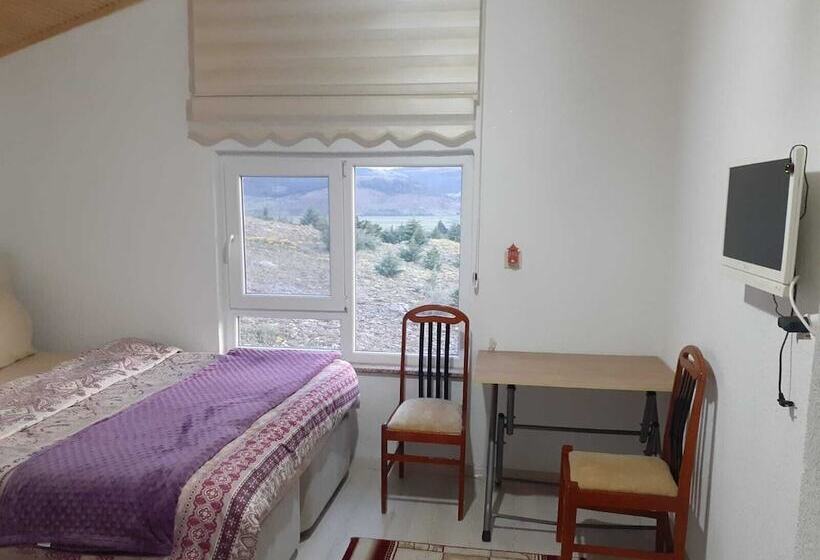 펜션 Salda Golu Celikoz Apart