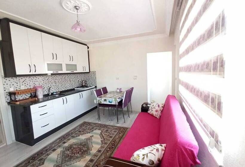 펜션 Salda Golu Celikoz Apart