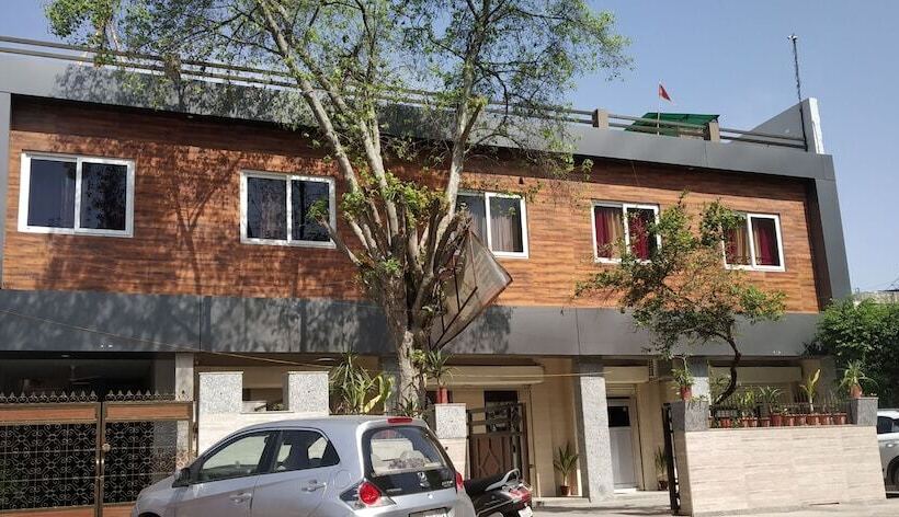 ペンション The Hideout Agra   Boutique Homestay Near Taj