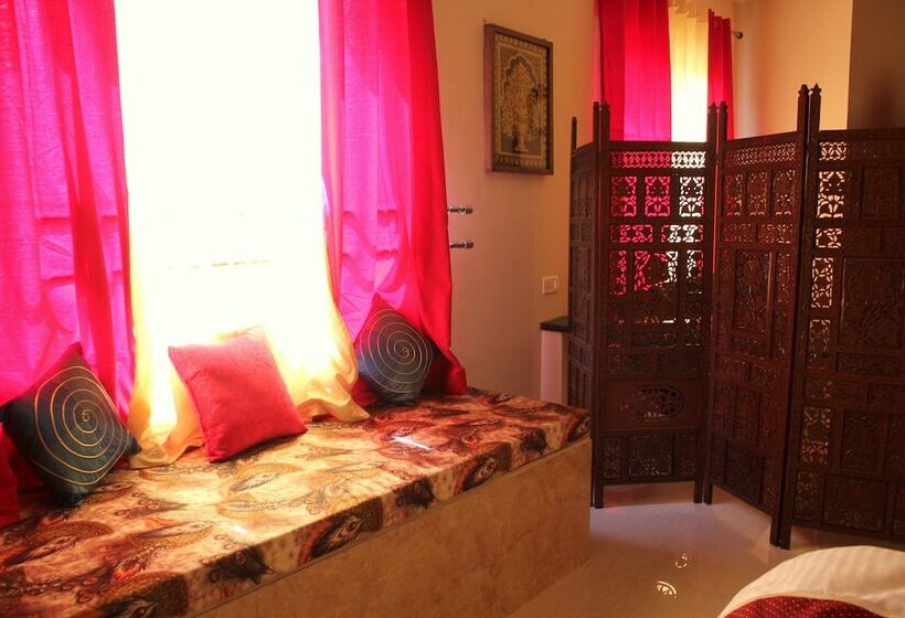 ペンション The Hideout Agra   Boutique Homestay Near Taj