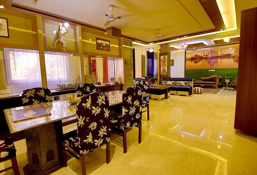 ペンション The Hideout Agra   Boutique Homestay Near Taj