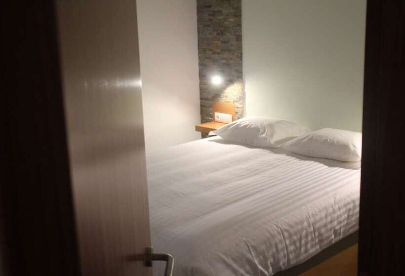 Пансион Verdemar Guest House