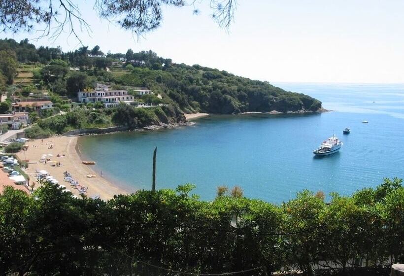 레지던스 La Turistica