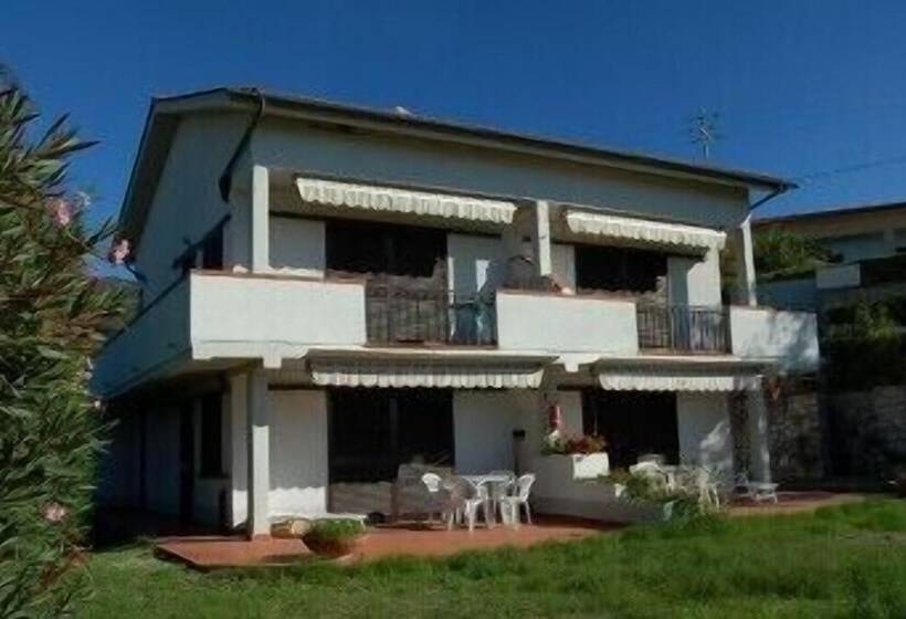 레지던스 La Turistica