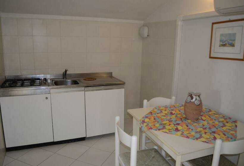 레지던스 La Turistica