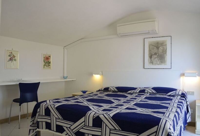 레지던스 La Turistica