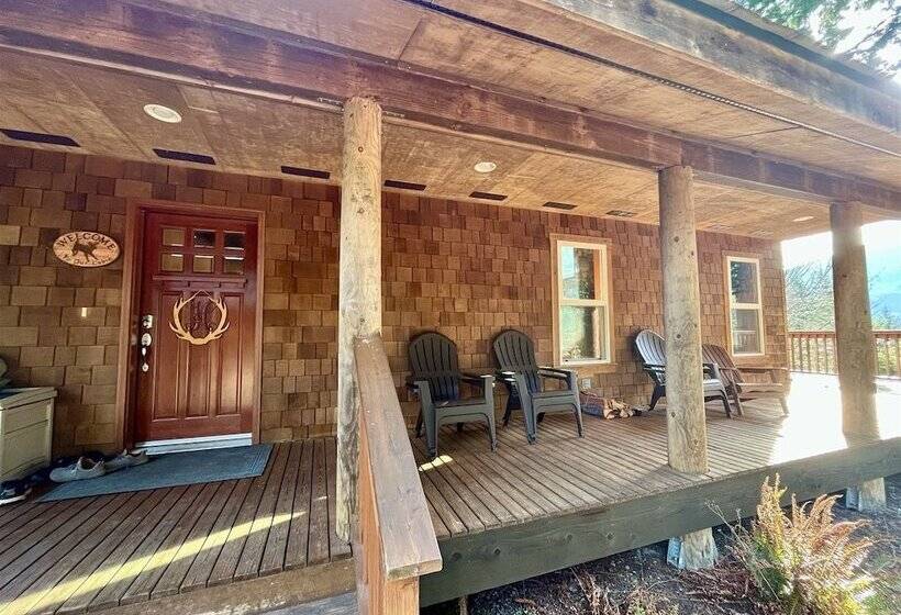 River Rock Mountain Cabin